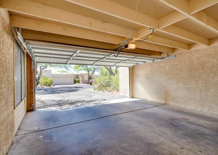 Foothills Oasis Near Hiking Trails! *
