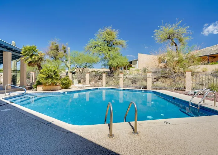 Foothills Oasis Near Hiking Trails! Holiday home Tucson