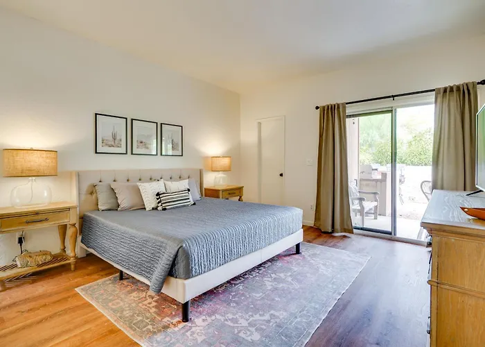 Foothills Oasis Near Hiking Trails! Holiday home Tucson