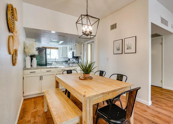 Foothills Oasis Near Hiking Trails! Tucson