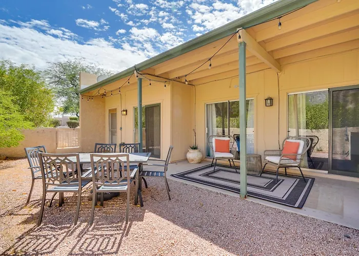 Foothills Oasis Near Hiking Trails! Holiday home Tucson