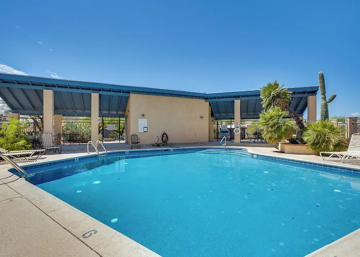 Foothills Oasis Near Hiking Trails! *